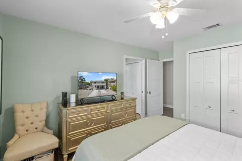 Bedroom - 7305 Tropical Dr, Weeki Wachee, FL 34607 photo 4 of 6