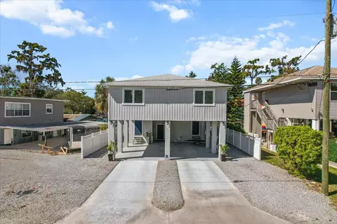Exterior - 7305 Tropical Dr, Weeki Wachee, FL 34607 photo 2 of 13