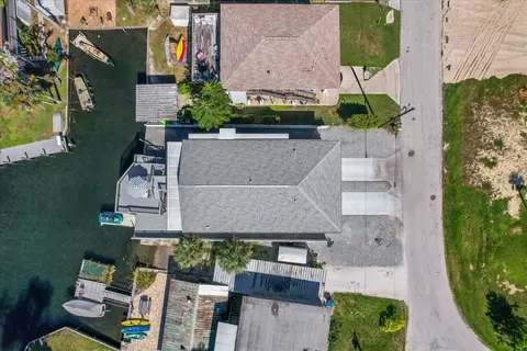 View/Area - 7305 Tropical Dr, Weeki Wachee, FL 34607 photo 4 of 9