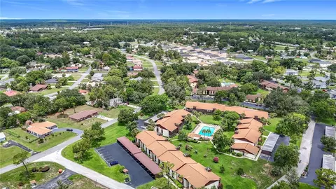548 Fairways Dr #B, Ocala, FL 34472