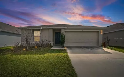8471 Clearway Dr, Wildwood, FL 34785