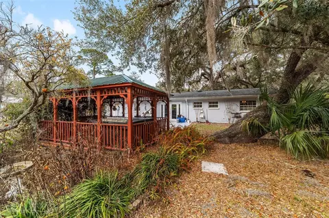 Exterior - 20934 Third Ave, Dunnellon, FL 34431 photo 7 of 13