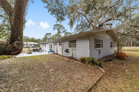 Exterior - 20934 Third Ave, Dunnellon, FL 34431 photo 2 of 13