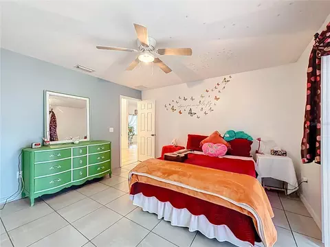Bedroom - 76 Teak Loop, Ocala, FL 34472 photo 8 of 8