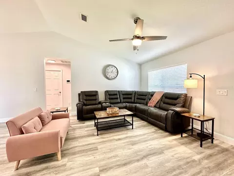 Living - 2409 SW 156th Loop, Ocala, FL 34473 photo 4 of 7