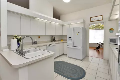 Kitchen - 8319 SW 108th Loop, Ocala, FL 34481 photo 4 of 4