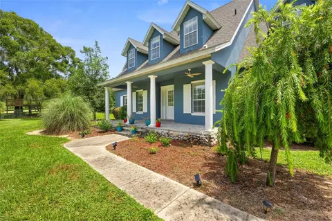 Exterior - 25 SE 69th Pl, Ocala, FL 34480 photo 2 of 9