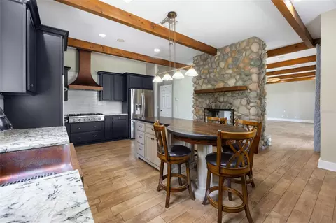 Kitchen - 25 SE 69th Pl, Ocala, FL 34480 photo 2 of 5