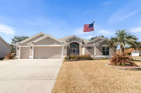 12160 NE 51st Cir, Oxford, FL 34484