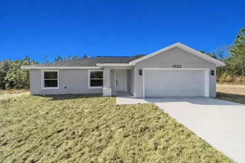2562 NW Smallwood Rd, Dunnellon, FL 34431