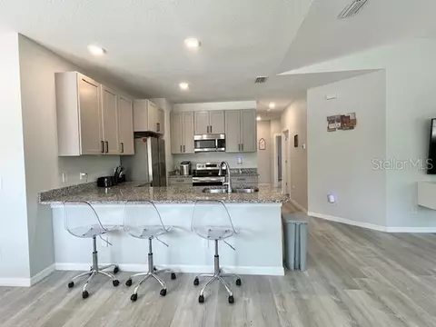 Kitchen - 900 NE 150th Ct, Williston, FL 32696 photo 2 of 8