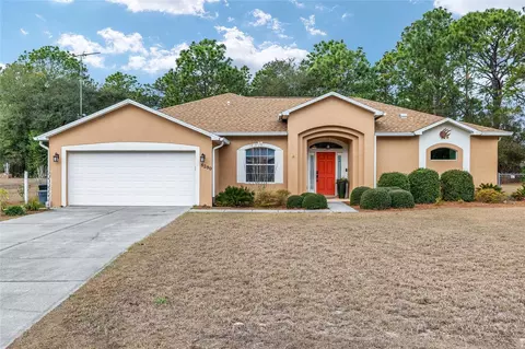 8290 N Ronda Dr, Citrus Springs, FL 34433