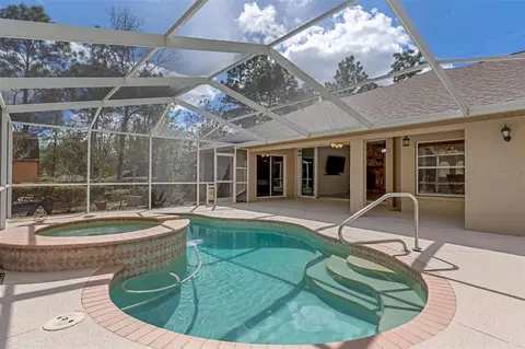 7567 N Fountainhead Dr, Citrus Springs, FL 34433