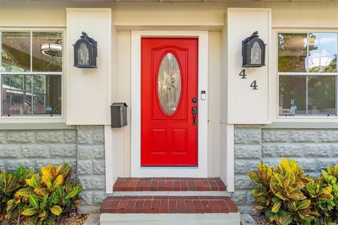 Entry Way - 44 SE 9th Ter, Ocala, FL 34471 photo 1 of 11