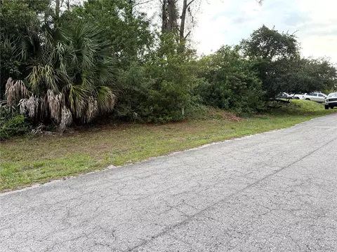 8010 Memory Cir, Labelle, FL 33935 photo 5