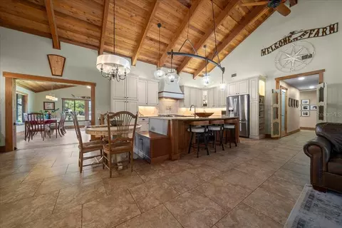 Kitchen - 3551 E Highway 329, Anthony, FL 32617 photo 9 of 12
