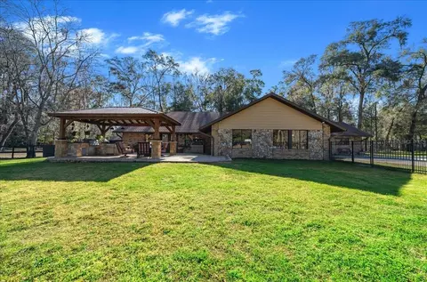 Exterior - 3551 E Highway 329, Anthony, FL 32617 photo 10 of 24