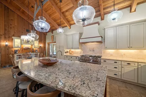Kitchen - 3551 E Highway 329, Anthony, FL 32617 photo 2 of 12