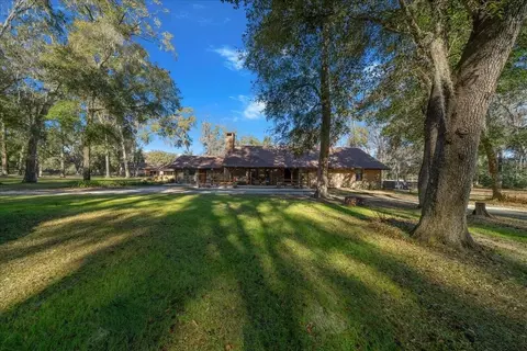 Exterior - 3551 E Highway 329, Anthony, FL 32617 photo 23 of 24