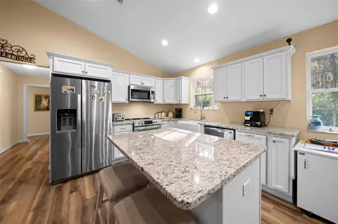 Kitchen - 3551 E Highway 329, Anthony, FL 32617 photo 11 of 12