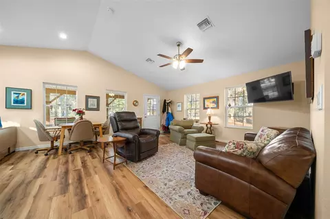 Living - 3551 E Highway 329, Anthony, FL 32617 photo 5 of 5