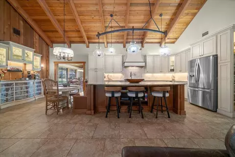 Kitchen - 3551 E Highway 329, Anthony, FL 32617 photo 5 of 12