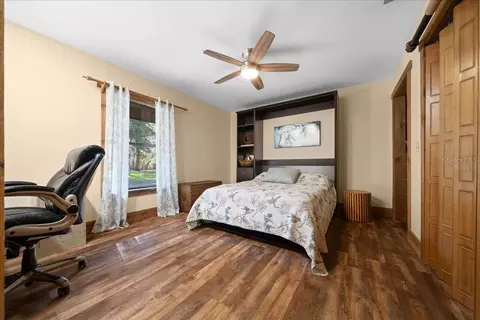 Bedroom - 3551 E Highway 329, Anthony, FL 32617 photo 2 of 3