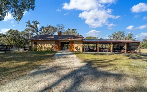 Exterior - 3551 E Highway 329, Anthony, FL 32617 photo 18 of 24
