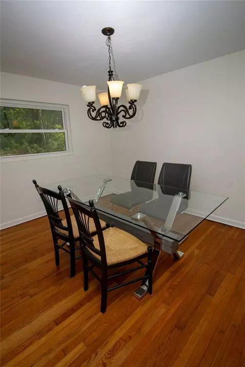 Dining - 2910 SW 1st Ave, Gainesville, FL 32607 photo 2 of 2
