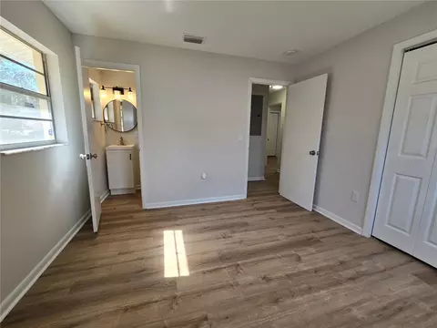 Bedroom - 2204 SW 6th St, Ocala, FL 34471 photo 6 of 8