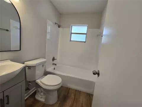 Bath - 2204 SW 6th St, Ocala, FL 34471 photo 3 of 4