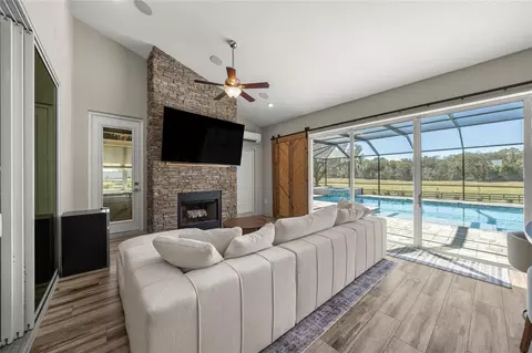 Living - 1873 NW 85th Loop, Ocala, FL 34475 photo 4 of 4
