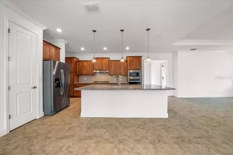 Kitchen - 10252 SW 96th Loop, Ocala, FL 34481 photo 2 of 7