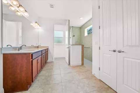 Entry Way - 10252 SW 96th Loop, Ocala, FL 34481 photo 5 of 6