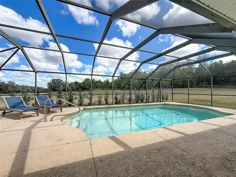 Exterior - 3245 NW 137th Pl, Reddick, FL 32686 photo 4 of 15