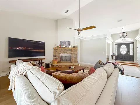 Living - 3245 NW 137th Pl, Reddick, FL 32686 photo 4 of 5