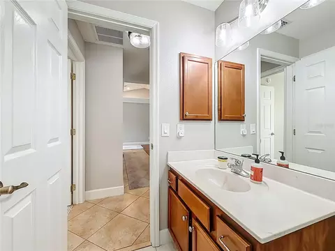 Bath - 3245 NW 137th Pl, Reddick, FL 32686 photo 2 of 5