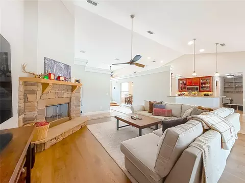 Living - 3245 NW 137th Pl, Reddick, FL 32686 photo 3 of 5