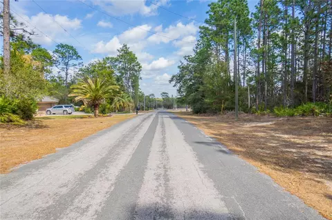 5100 N Red Ribbon Pt, Beverly Hills, FL 34465