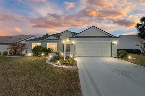 3089 Burbank Ln, The Villages, FL 32162