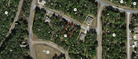 2114 W Charlene Pl, Citrus Springs, FL 34434