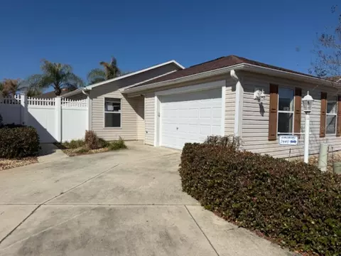 2440 Iverson Ct, The Villages, FL 32162