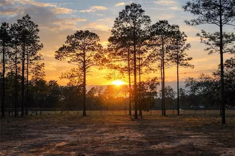 6 SW Lombardy Ln, Dunnellon, FL 34431