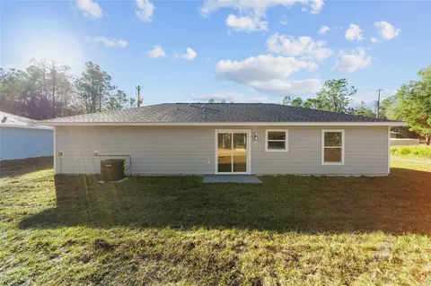 Exterior - 15520 SW 10th Pl, Ocala, FL 34481 photo 5 of 6