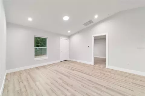 Living - 15520 SW 10th Pl, Ocala, FL 34481 photo 5 of 10