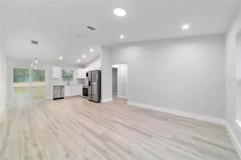 Living - 15520 SW 10th Pl, Ocala, FL 34481 photo 1 of 10