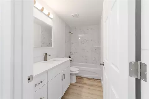 Bath - 15520 SW 10th Pl, Ocala, FL 34481 photo 4 of 5