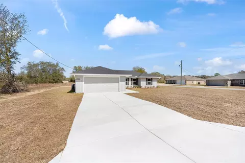 Exterior - 49 Locust Loop Cir, Ocala, FL 34472 photo 4 of 8