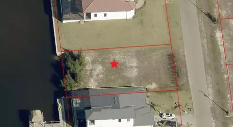 3002 NW 47th Ave, Cape Coral, FL 33993