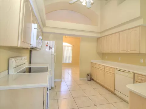 Kitchen - 4240 SW 111th Pl, Ocala, FL 34476 photo 2 of 3